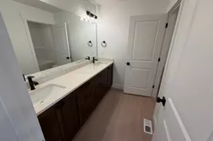 782 E 1250 S, Hyrum, UT 84319 - Photo 41