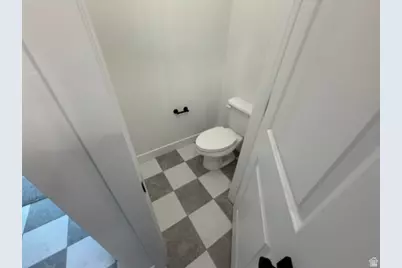 782 E 1250 S, Hyrum, UT 84319 - Photo 25