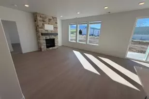 782 E 1250 S, Hyrum, UT 84319 - Photo 13