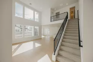 2915 N Kingbird Dr, Eagle Mountain, UT 84005 - Photo 3