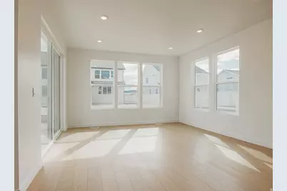 2915 N Kingbird Dr #610, Eagle Mountain, UT 84005 - Photo 11