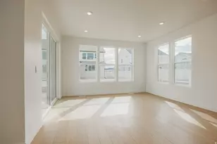 2915 N Kingbird Dr, Eagle Mountain, UT 84005 - Photo 11