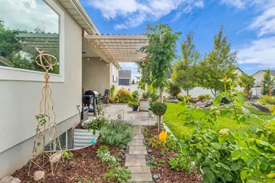 2454 W Jackson St, Mapleton, UT 84664 - Photo 47