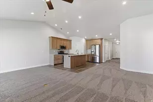 2028 W Grace Way, Layton, UT 84041 - Photo 5