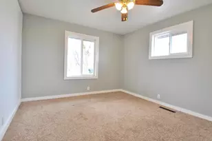 390 N 2nd E, Preston, ID 83263 - Photo 5