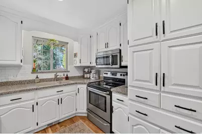 1624 E Wood Glen Rd S, Sandy, UT 84092 - Photo 11