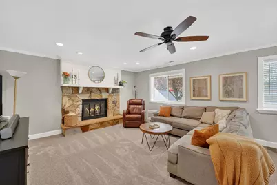 1624 E Wood Glen Rd S, Sandy, UT 84092 - Photo 13