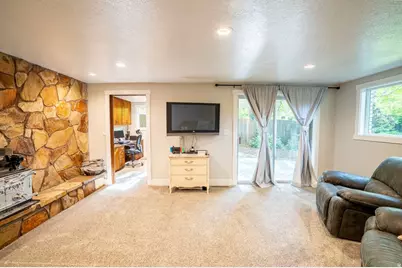 341 E 100 N, Providence, UT 84332 - Photo 29