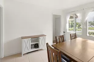 4404 S 375 E, Washington Terrace, UT 84405 - Photo 11