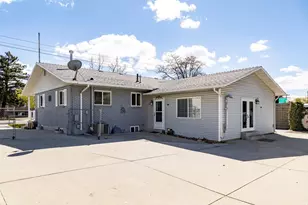 1371 E 8600 S, Sandy, UT 84093 - Photo 43