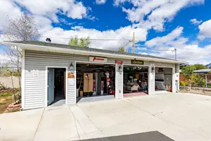 1371 E 8600 S, Sandy, UT 84093 - Photo 41