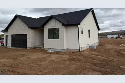 541 W 1500 S, Vernal, UT 84078 - Photo 3