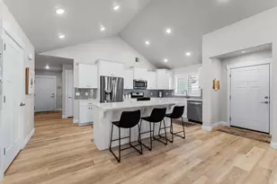 442 N Pintail Ln, Vineyard, UT 84059 - Photo 3