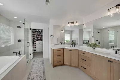5843 W Century Heights Dr N, Highland, UT 84003 - Photo 27