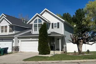 872 Quinn Ct, Ogden, UT 84404 - Photo 1