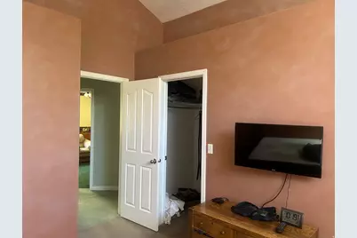 872 Quinn Ct, Ogden, UT 84404 - Photo 19