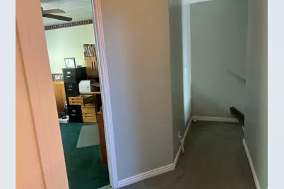 872 Quinn Ct, Ogden, UT 84404 - Photo 21