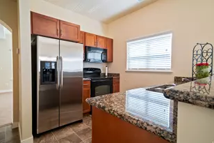 520 S 500 E, Salt Lake City, UT 84102 - Photo 7