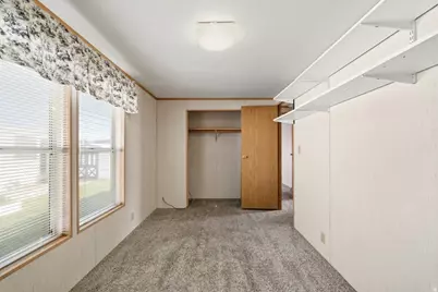 3800 S 1900 W #133, Roy, UT 84067 - Photo 17