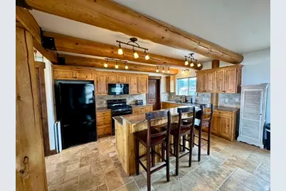 2724 S Stickseed Cir, Garden City, UT 84028 - Photo 11