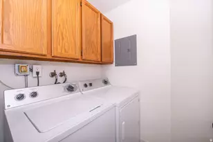 550 S 400 E, Salt Lake City, UT 84111 - Photo 21