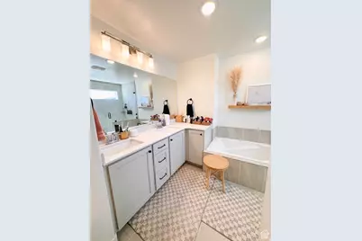 399 S 650 E, American Fork, UT 84003 - Photo 15