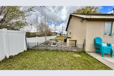 1489 W 250 S, Vernal, UT 84078 - Photo 25