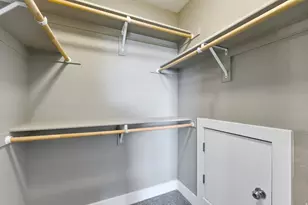 2045 E Rocklin Dr, Sandy, UT 84092 - Photo 43