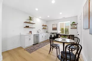 2045 E Rocklin Dr, Sandy, UT 84092 - Photo 51