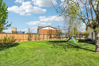 1107 W 450 S, Layton, UT 84041 - Photo 51
