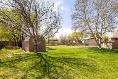 5548 S 2950 W, Roy, UT 84067 - Photo 35
