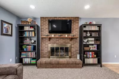 5548 S 2950 W, Roy, UT 84067 - Photo 5