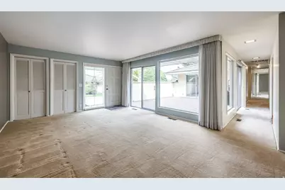 1950 E 5150 S, Salt Lake City, UT 84117 - Photo 3