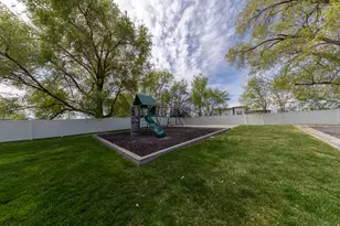 3973 S 2900 W, West Haven, UT 84401 - Photo 21