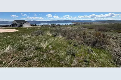 368 W Morning Star Cir #9, Garden City, UT 84028 - Photo 7