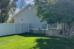 699 Country Club Dr, Stansbury Park, UT 84074 - Photo 37