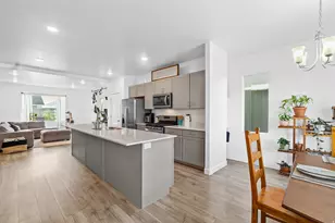 1083 E Waterway Ln, Saratoga Springs, UT 84045 - Photo 1