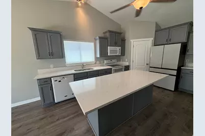 1402 N 650 E, Tooele, UT 84074 - Photo 21