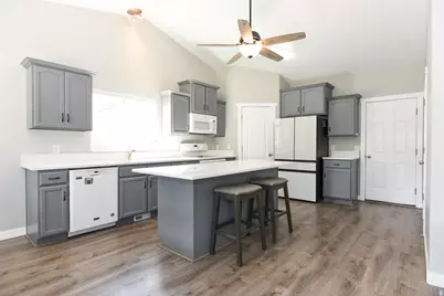 1402 N 650 E, Tooele, UT 84074 - Photo 13