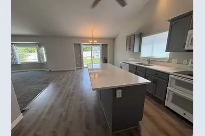 1402 N 650 E, Tooele, UT 84074 - Photo 25