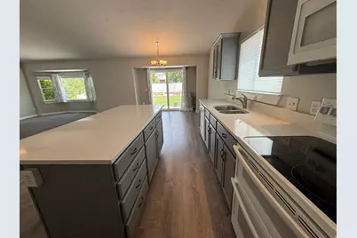 1402 N 650 E, Tooele, UT 84074 - Photo 27