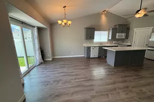 1402 N 650 E, Tooele, UT 84074 - Photo 17