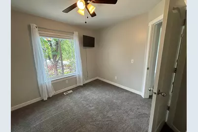 1402 N 650 E, Tooele, UT 84074 - Photo 29