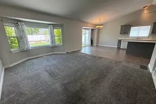 1402 N 650 E, Tooele, UT 84074 - Photo 13