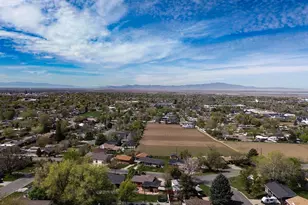 644 Crestwood Cir, Bountiful, UT 84010 - Photo 31