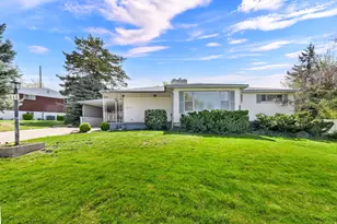 644 Crestwood Cir, Bountiful, UT 84010 - Photo 1