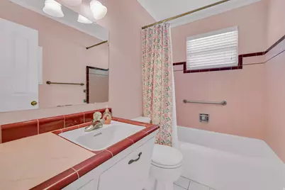 644 Crestwood Cir, Bountiful, UT 84010 - Photo 13