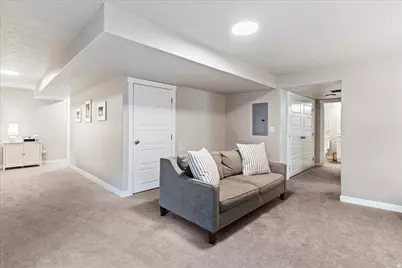 15 W Orchard Ln, Bountiful, UT 84010 - Photo 23