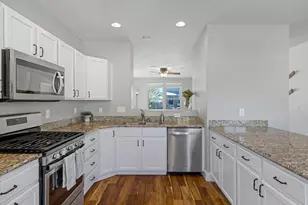 10623 S Topview Rd, South Jordan, UT 84009 - Photo 9