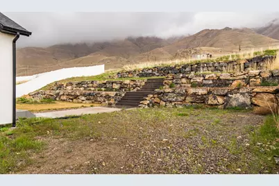 8232 N Iron Horse Dr E, Tooele, UT 84074 - Photo 29